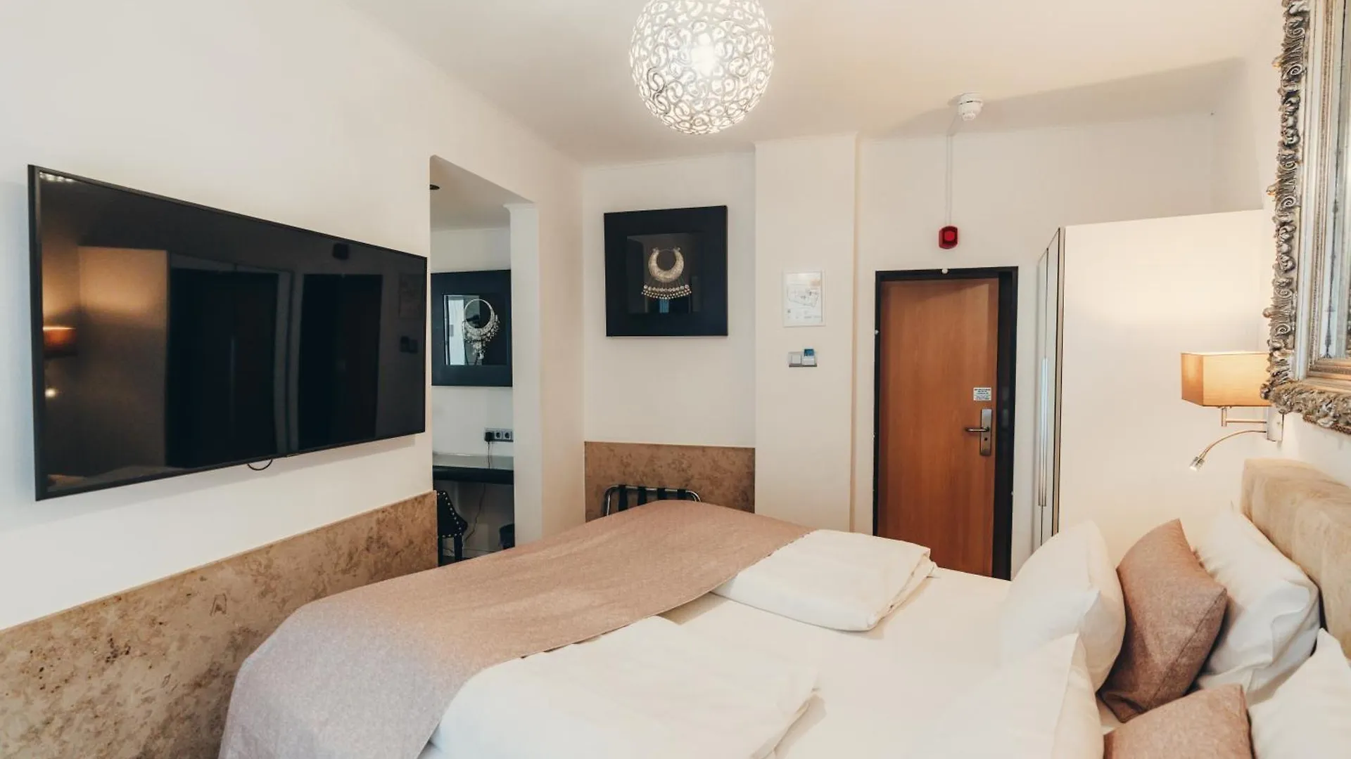 Boutique Hotel Duesseldorf Berial דיסלדורף